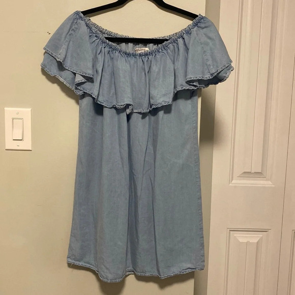 ZARA | Off shoulder Denim dress •Size small - Picture 2 of 4